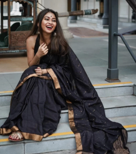 Black Saree with Jacquard Work on Border